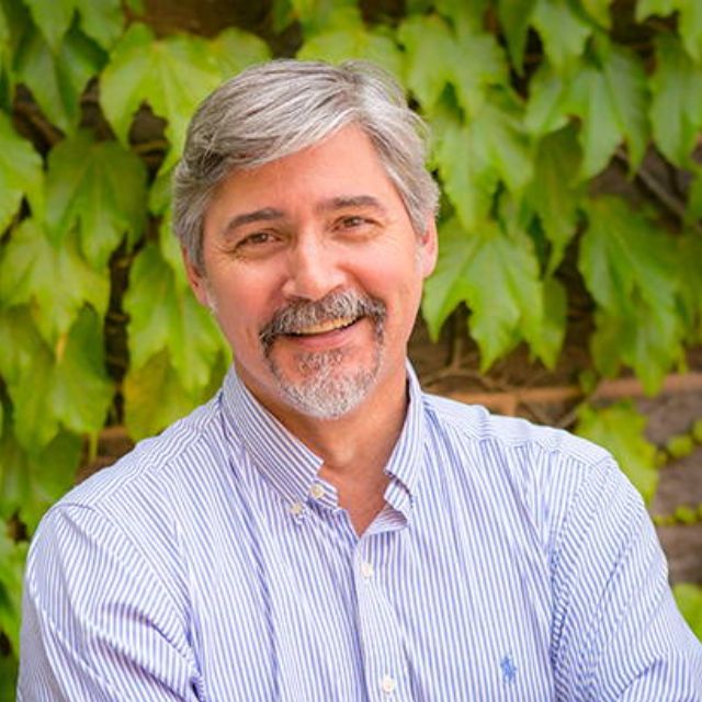 Dr. Paul Robbins