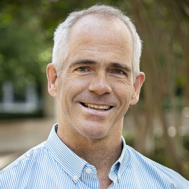 Dr. Alexander Pfaff